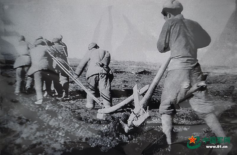 白手起家 艰苦奋斗:老照片里的新疆生产建设兵团